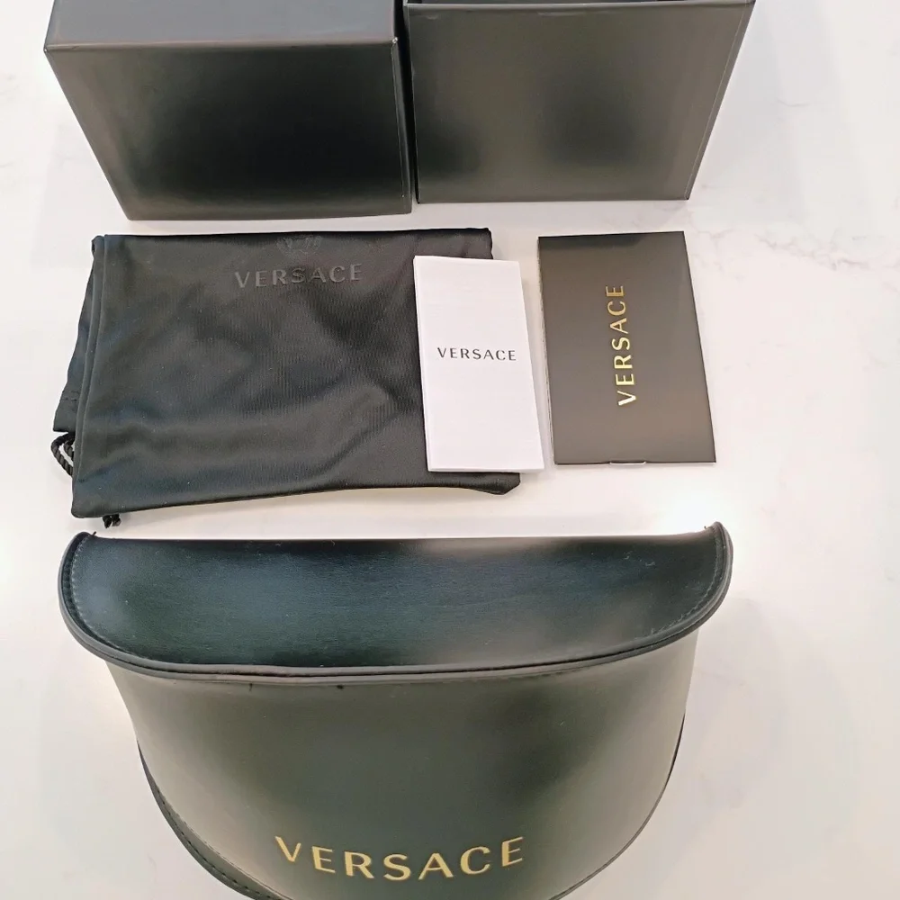 💋 Versace Sunglasses *NEW